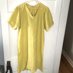 100% linen dress, short sleeves, midi length. Yellow. Size XL/XXL.